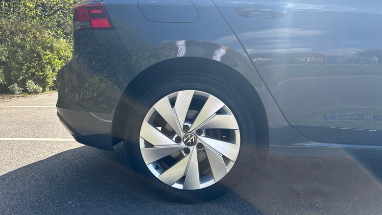 Volkswagen Golf 1.5 eTSI 150 Style 5dr DSG Petrol Hatchback